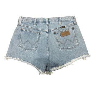 Vintage Wrangler 13MWZ Denim Cutoff Shorts – Light Wash – W 16"